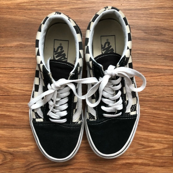 vans old skool checkerboard size 6